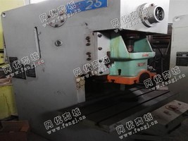 出售1台二手JH21-25型开式固定台压力机