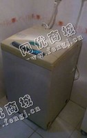 老曾报废洗衣机回收