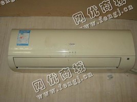 格力老式1.5P挂壁式空调回收