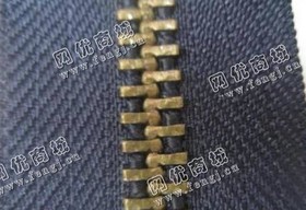 铜拉链回收