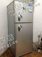 小老左家用旧冰箱回收