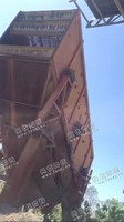 出售一套1.6米箱式破碎机生产线振动筛2台