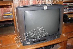 老魏废旧老式电视机回收