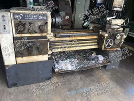 出售一台二手大连CD6140A普通车床