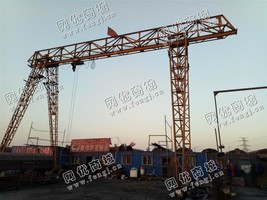 出售一台电动葫芦吊5吨，跨度12.7