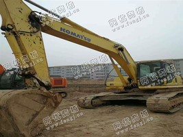 出售一台厦工220型挖掘机，卖价25万，车辆*