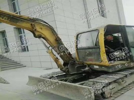 出售一台50-8玉柴挖掘机，卖价3.9万