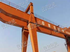出售新货源32/5吨A型龙门吊