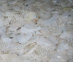 湖南娄底出售HDPE牛奶瓶透明破碎料