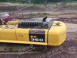 出售一台11年小松360-7挖掘机，车子性能*