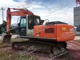 出售一台11年200-3G挖掘机，卖价：31.5万