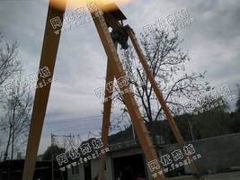 出售一台龙门吊16吨，7.6米跨度，物吊高度9米，货在湖北