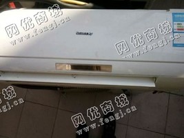 格力老式1.5P挂壁式空调回收