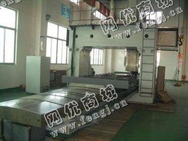 回收一台二手2000*4000数显龙门铣床