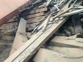 钢板剪切料回收