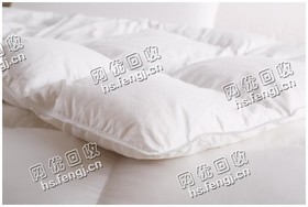 河南濮阳地区优质羽绒被回收