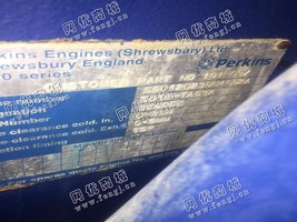 出售一台二手劳斯莱斯704KW发电机
