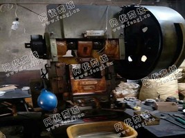 出售一台二手江南JB23-63开式固定台压力机