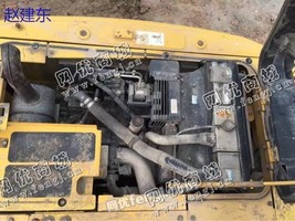 出售一台二手小松130一7挖掘机