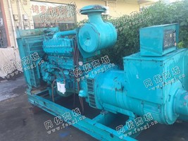 出售一台康明斯 250KW发电机组