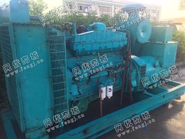 出售一台康明斯 250KW发电机组