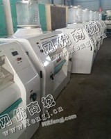 出售30台二手1米25*1米张家口磨粉机