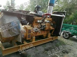 出售一台上柴300KW发电机组