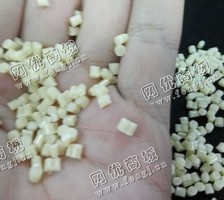广东佛山出售PP复PET汽车吸音棉浅黄色颗粒
