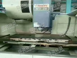 出售一台二手*MV-70立式加工设备