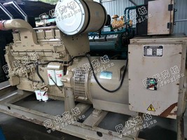 出售一台康明斯500KW发电机组