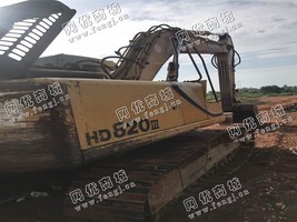 出售一台加藤820-3挖机