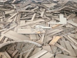 8个厚钢板料回收