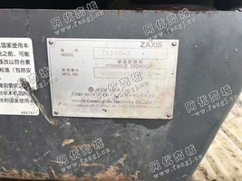 出售一台原装日立240-3挖掘机