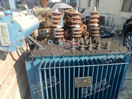 出售一台S7-100/10变压器