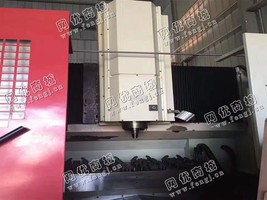 出售一台U1000/3V立式加工设备