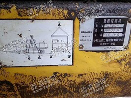 出售一台小松200-7挖机