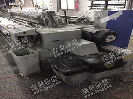 出售60台的喷气织机