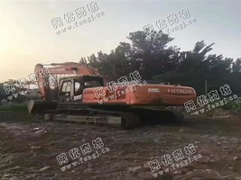 出售一台原装日立350挖掘机