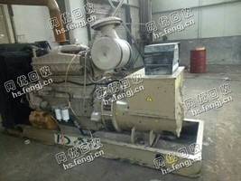 收购康明斯250KW发电机组