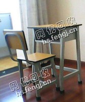 老江二手课桌回收