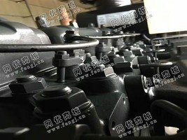 出售一台上柴350KW发电机组
