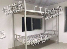 旧上下铺铁床回收