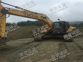 出售一台精品玉柴230挖机