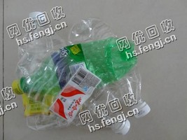 老党废旧矿泉水瓶回收