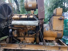 出售一台上柴300KW发电机组