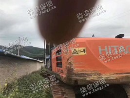 出售一台日立210挖掘机