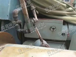 出售一台MQ8240曲轴磨床