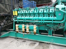 出售一台科克1800KW发电机组