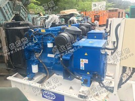 出售三台珀金斯35KW发电机组