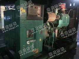 出售一台康明斯440KW发电机组